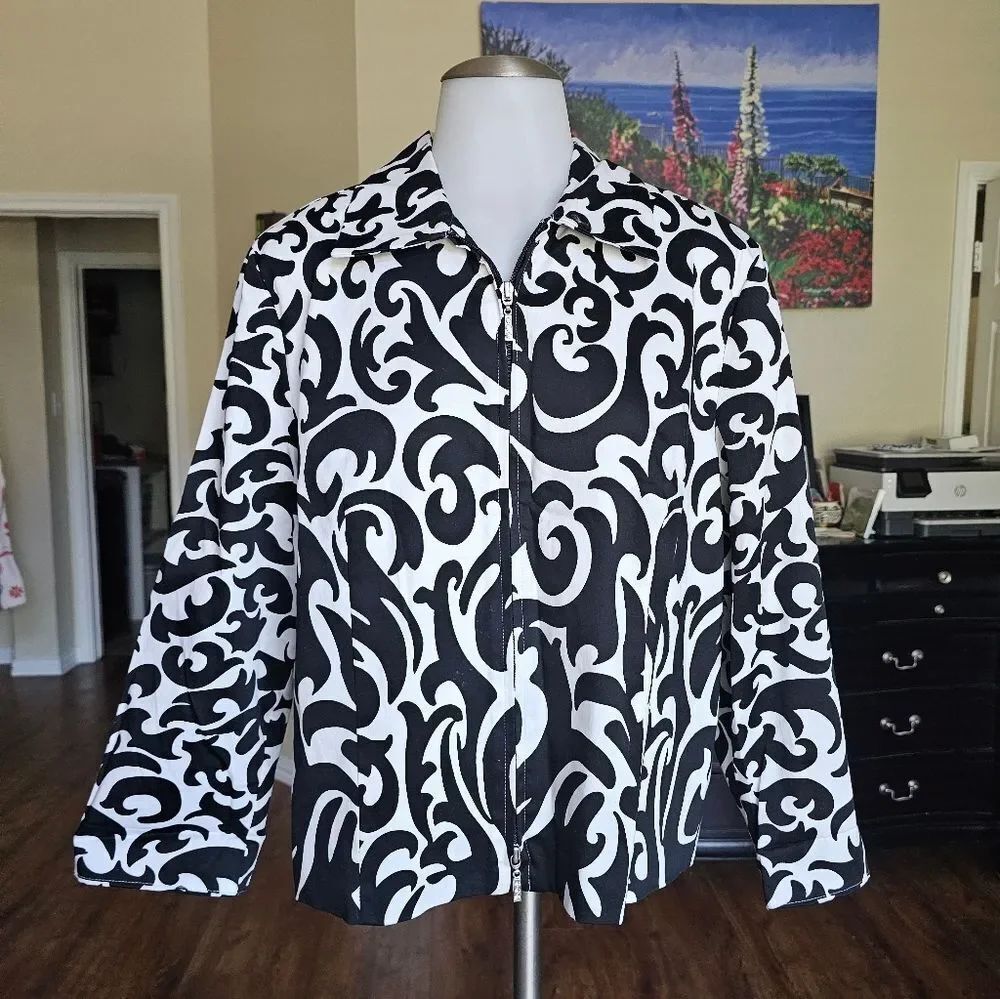 Black and White Patterned Jacket